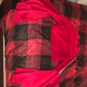 A pretty red cropped top